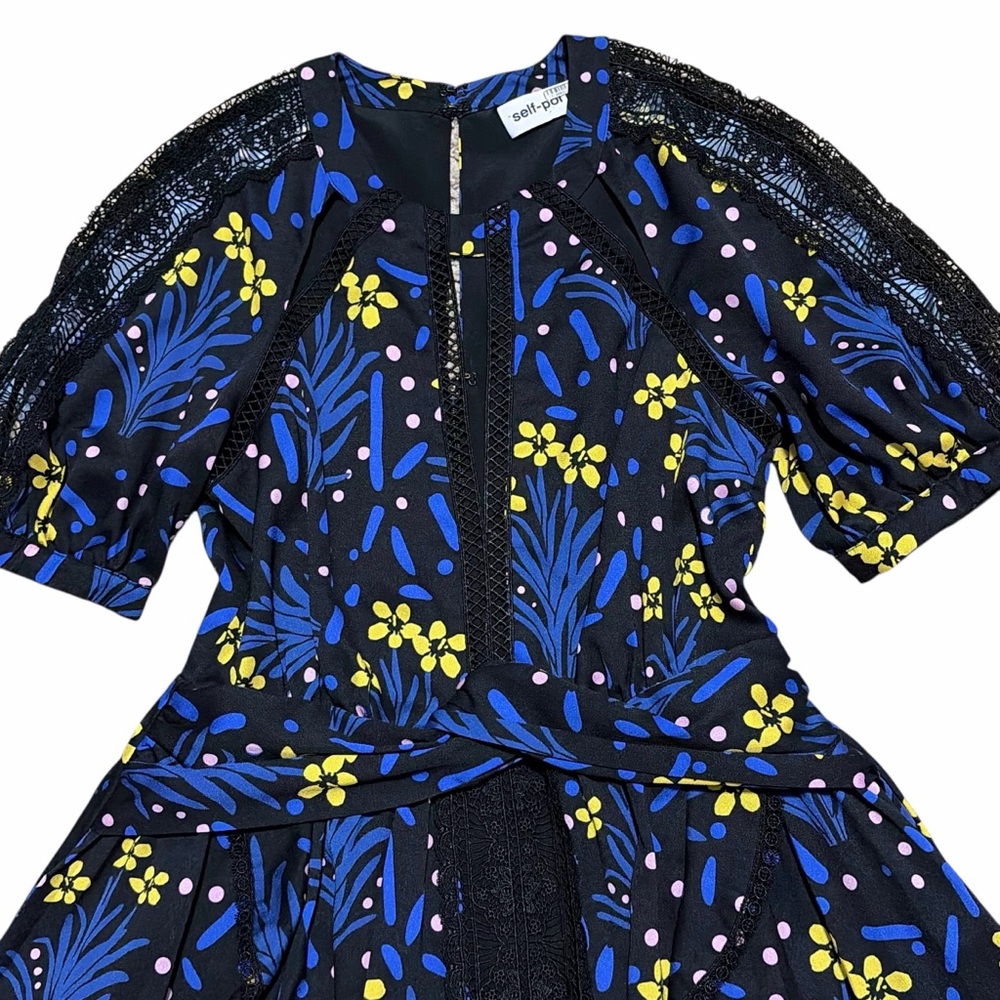 SELF-PORTRAIT NWT Black/Multi Wildflower Print Lace Trim Mini Dress 4 - Picture 5 of 15
